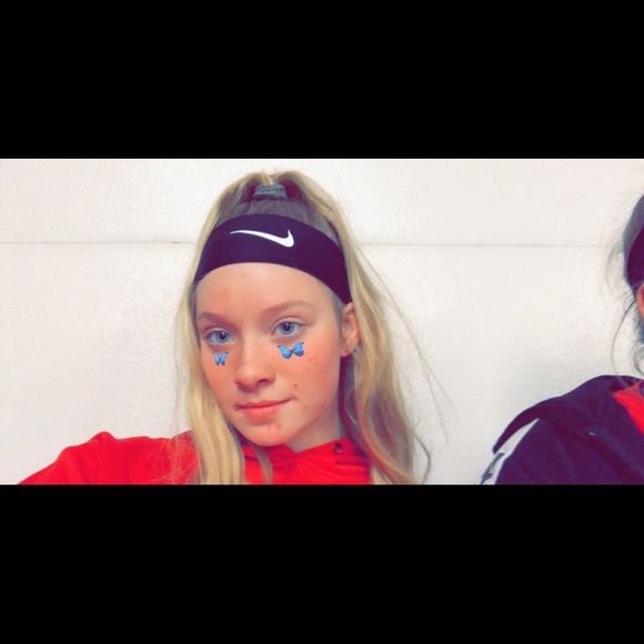 Meet your Posher, Jenna - Picture 2 of 4